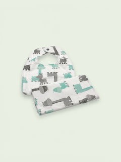 Bib & Burp Cloth Set — Giraffe — outside