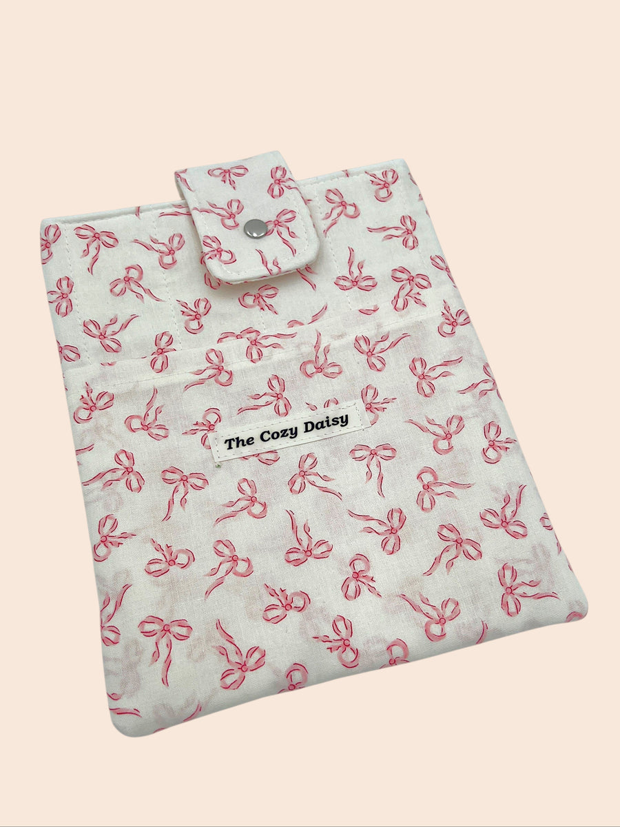 Book Sleeve (Large) — Petite Pink Bows