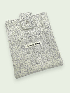 Book Sleeve (Medium) — Whispering Vine