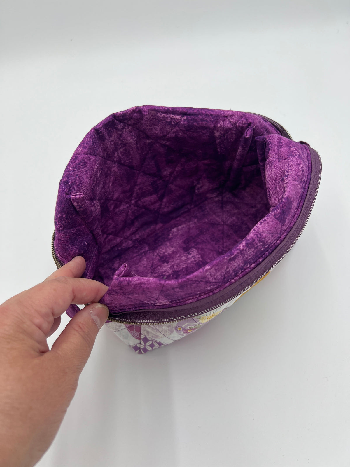 Circular Motifs Holland Pouch alternate view