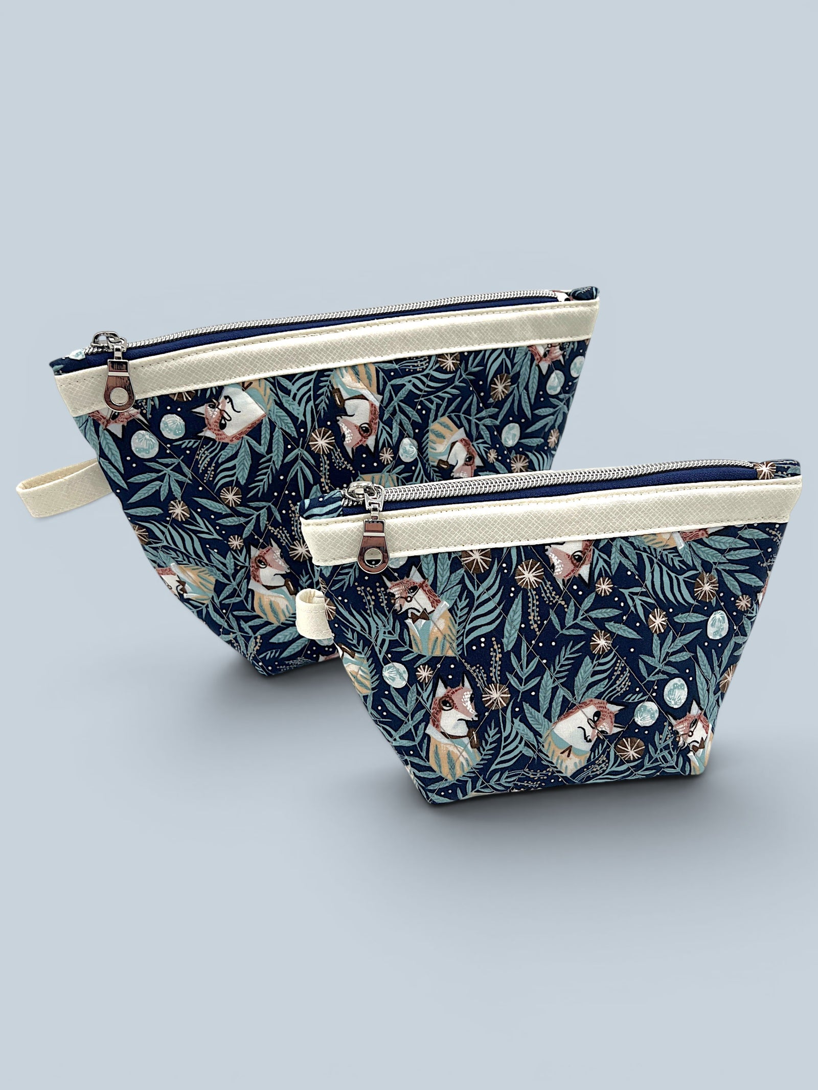 Pyramid Pouch (Small) — Fox — outside