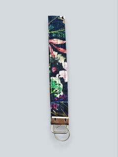 Wristlet — Blue Mauve Wildflower — outside